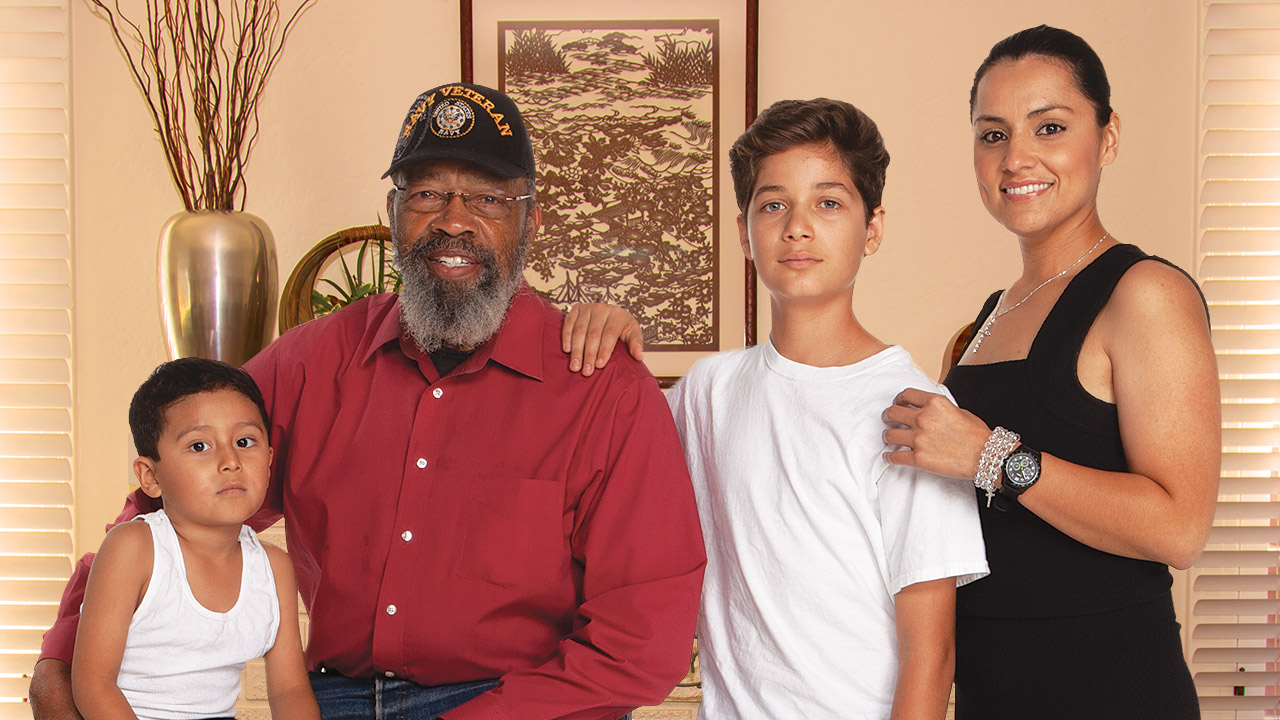 Senior donor with his grandchildren